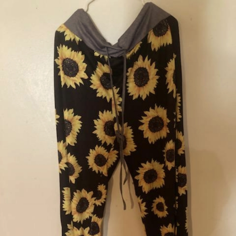 Sunflower Print Joggers with Gray Waistband
